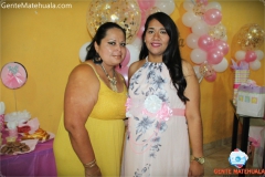 DIVERTIDO-BABY-SHOWER-PARA-JULIETA-DE-IRIS-AYIN-1