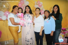 DIVERTIDO-BABY-SHOWER-PARA-JULIETA-DE-IRIS-AYIN-2