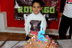 FESTEJO-DE-6-AÑOS-RODRIGO-7